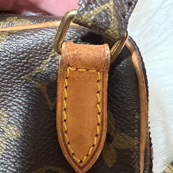 🤎Louis Vuitton🤎 Authenticated Monogram Marly Bandouliere Shoulder Cross … - Picture 5 of 13